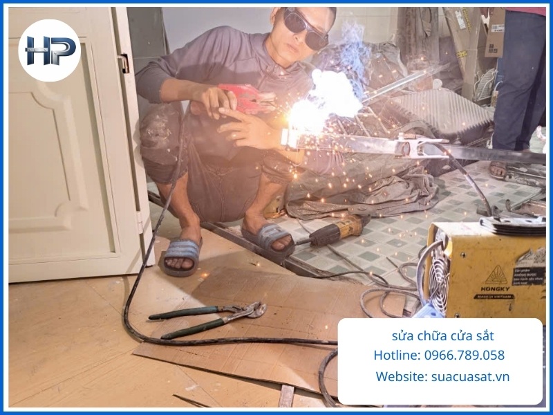 Bảng Giá Sửa Cửa Sắt Bình Thạnh 2026